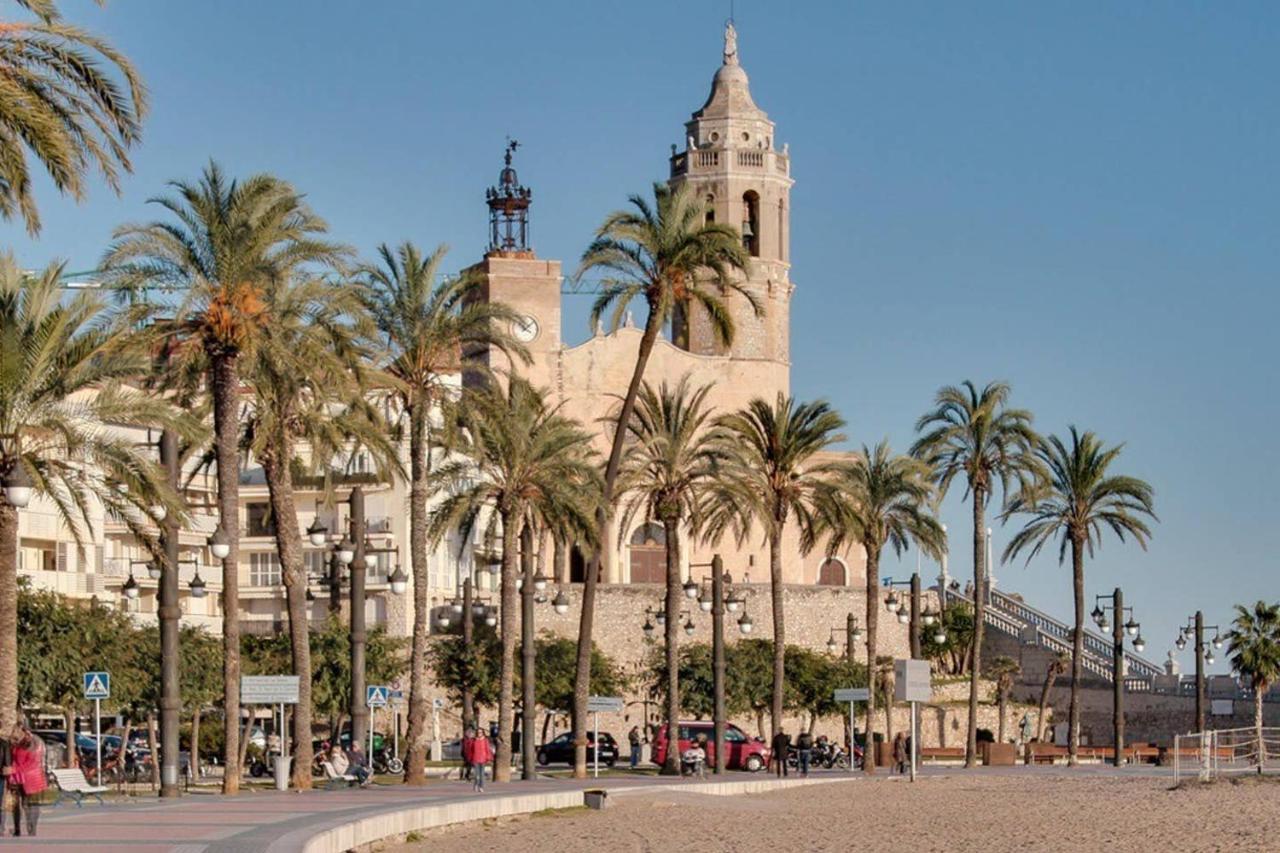 Apartament Atico Con Fantasticas Vistas Al Mar Y La Iglesia Sitges Zewnętrze zdjęcie