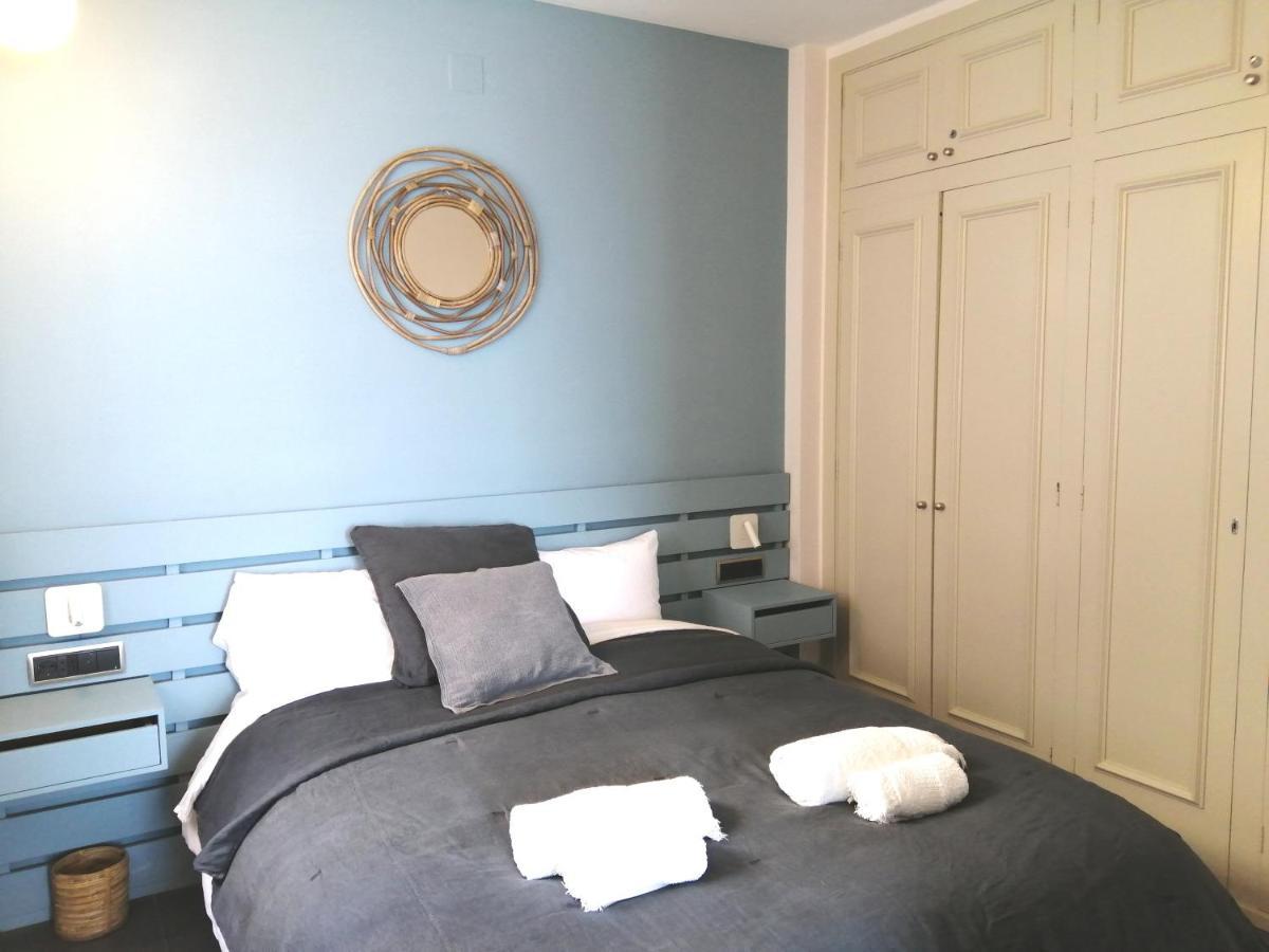 Apartament Atico Con Fantasticas Vistas Al Mar Y La Iglesia Sitges Zewnętrze zdjęcie