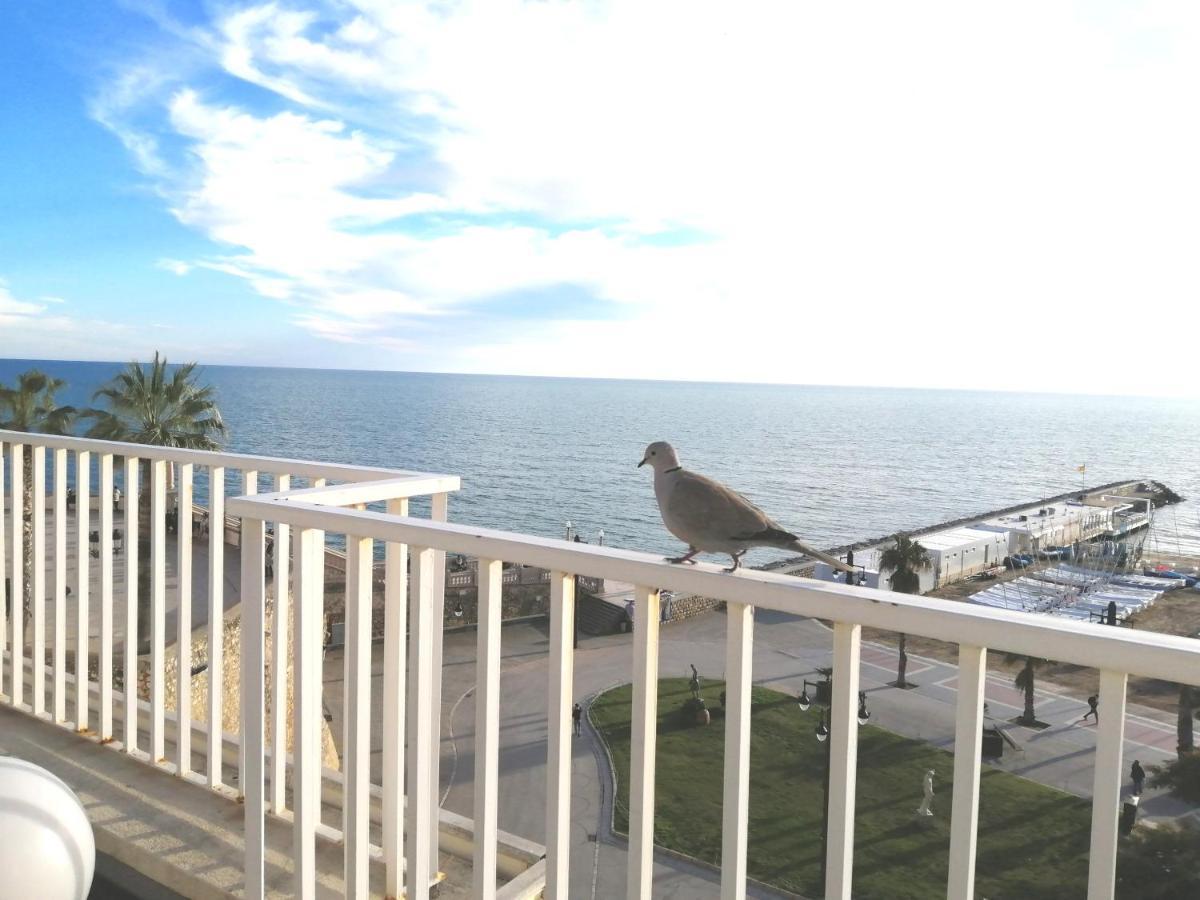 Apartament Atico Con Fantasticas Vistas Al Mar Y La Iglesia Sitges Zewnętrze zdjęcie
