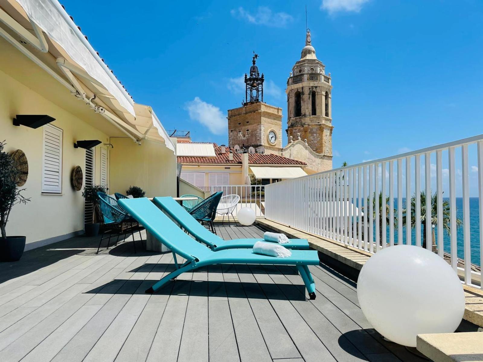 Apartament Atico Con Fantasticas Vistas Al Mar Y La Iglesia Sitges Pokój zdjęcie